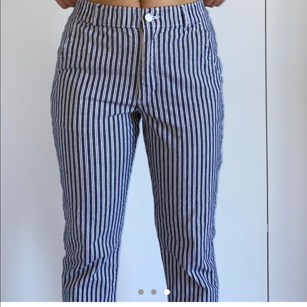 Brandy Melville stripped pants